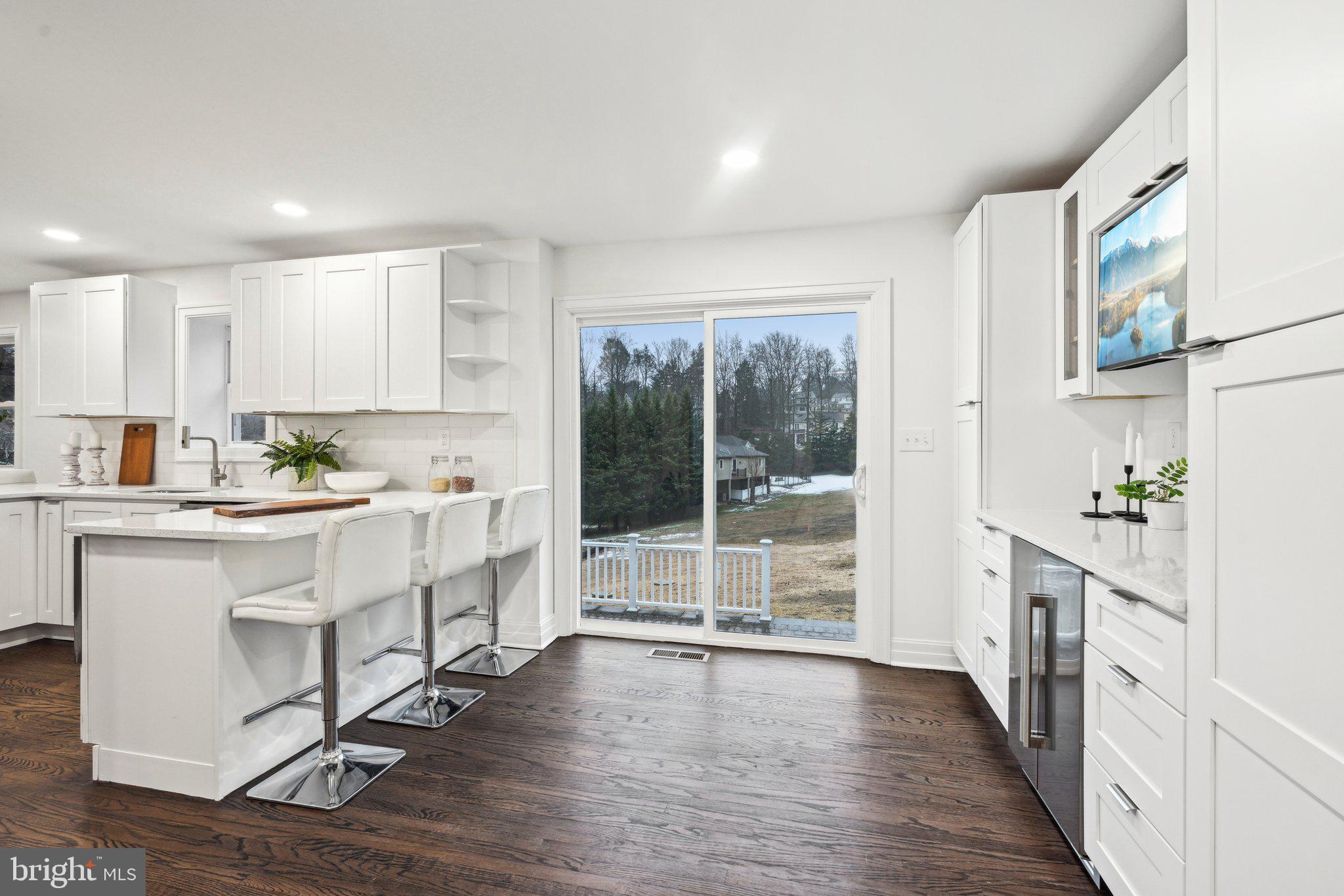 415 Marple Road Broomall, PA 19008 - Photo 18 of 54