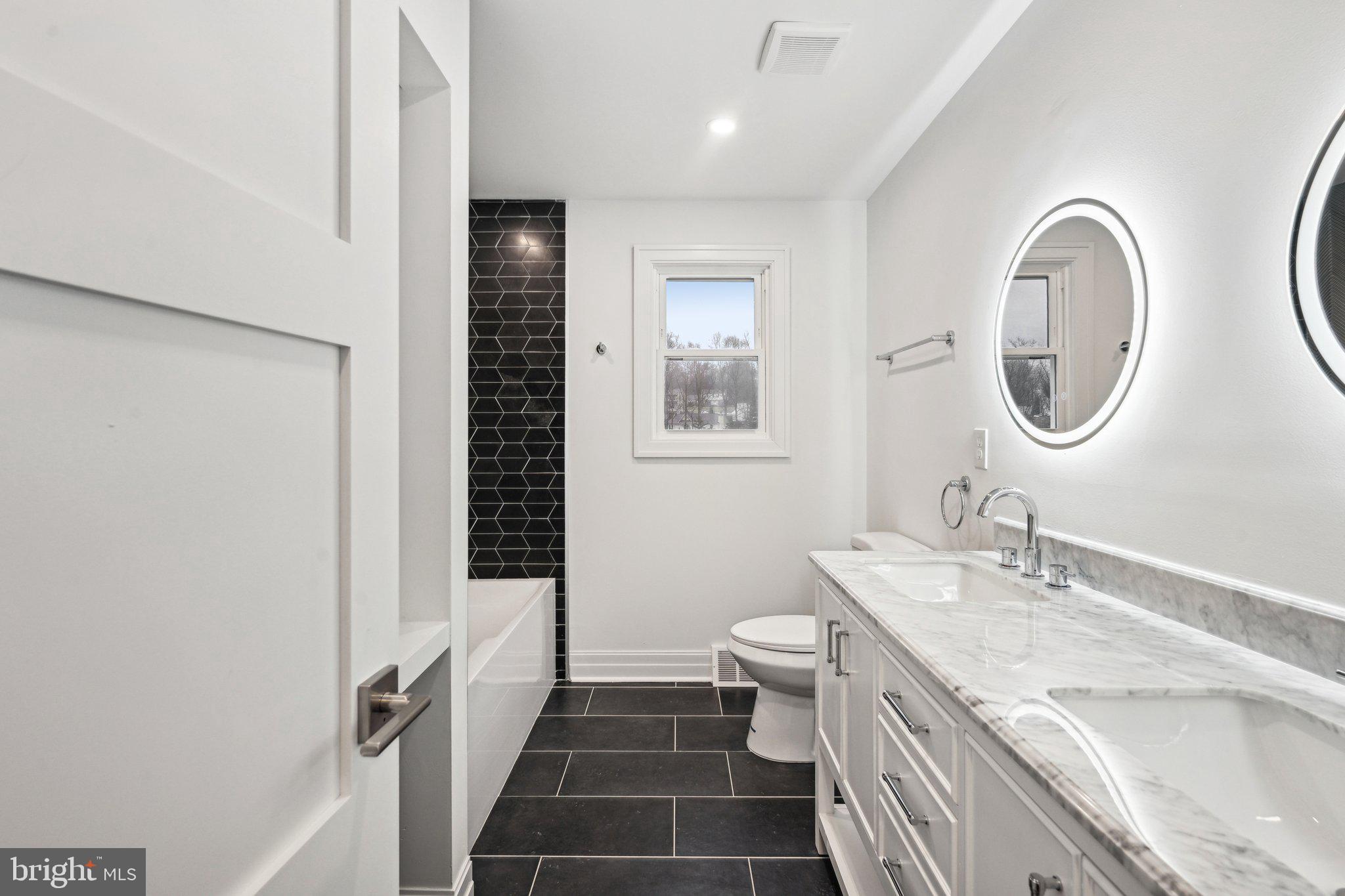 415 Marple Road Broomall, PA 19008 - Photo 42 of 54