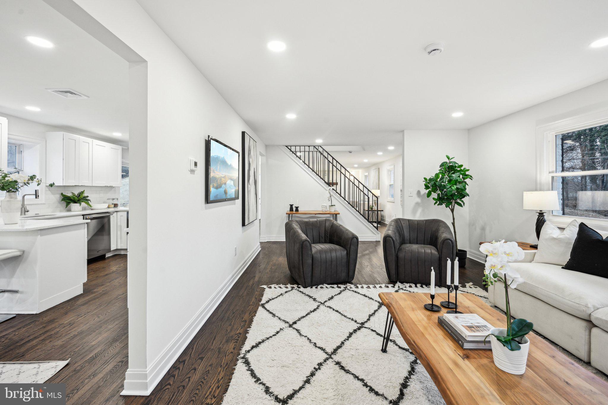 415 Marple Road Broomall, PA 19008 - Photo 6 of 54