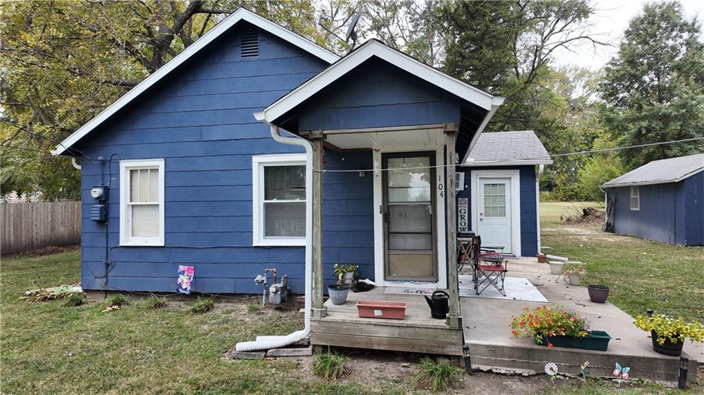 104 South Iowa Street Archie, MO 64725 - Photo 1 of 1