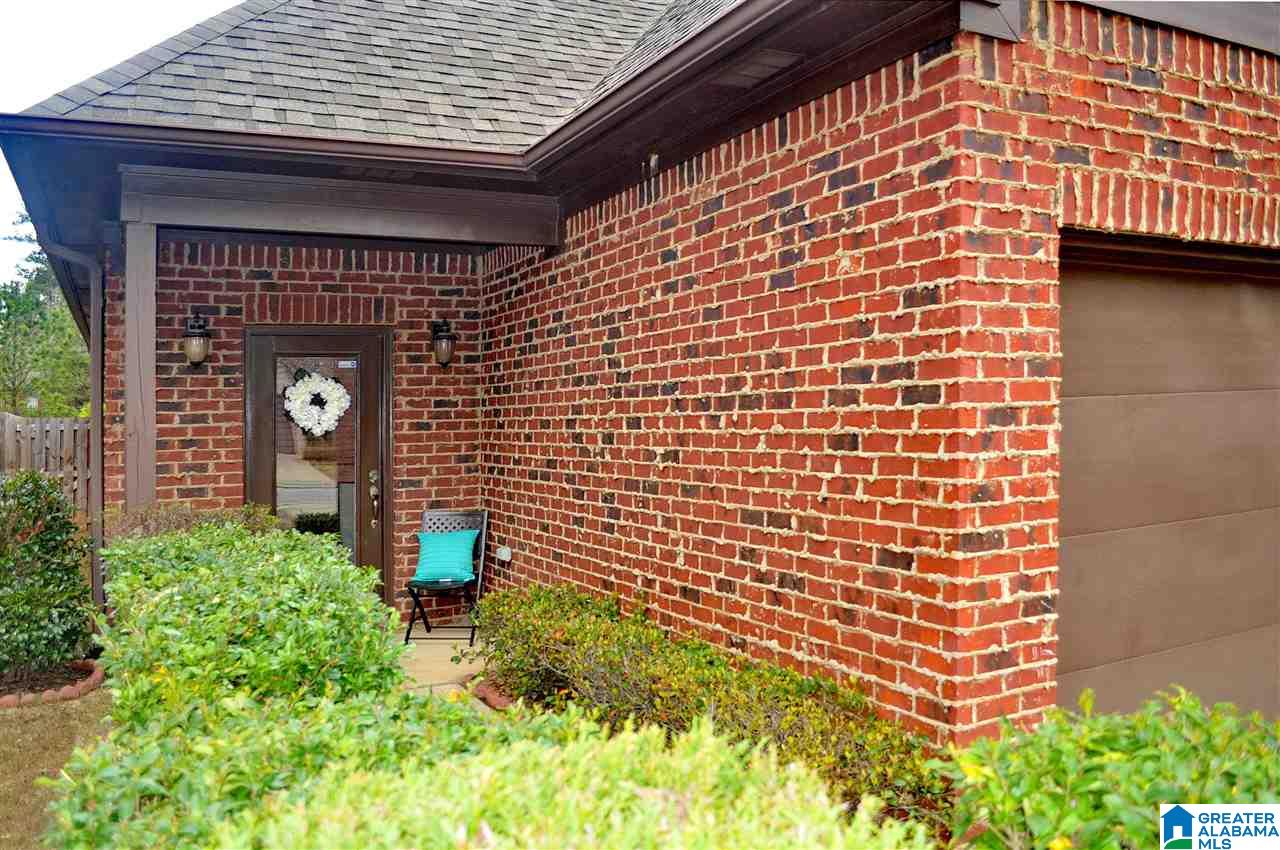 5669 Park Side Road Birmingham, AL 35244 - Photo 4 of 26