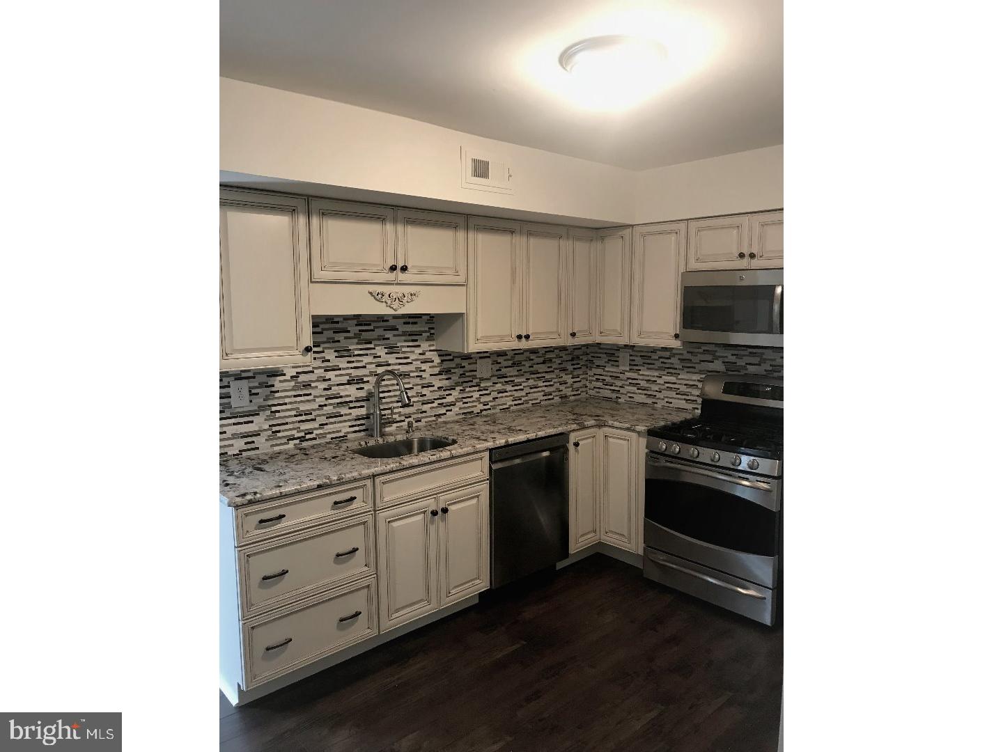 18 Fraser Road Blackwood, NJ 08012 - Photo 3 of 4 Gallery Image 3