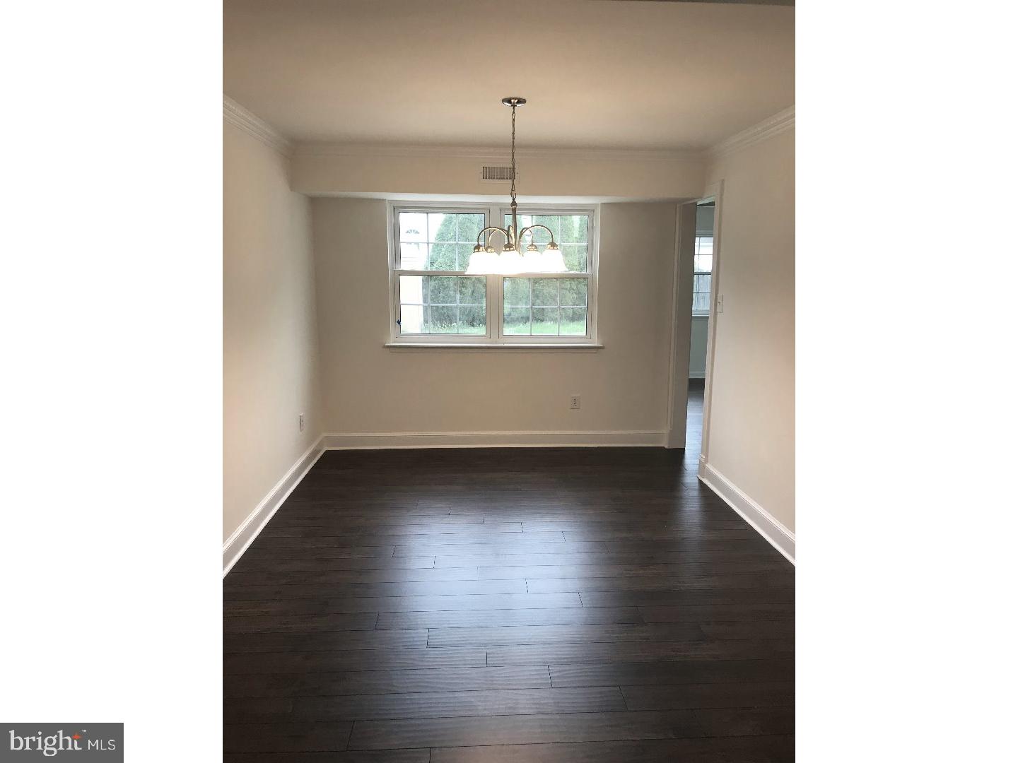 18 Fraser Road Blackwood, NJ 08012 - Photo 4 of 4 Gallery Image 4