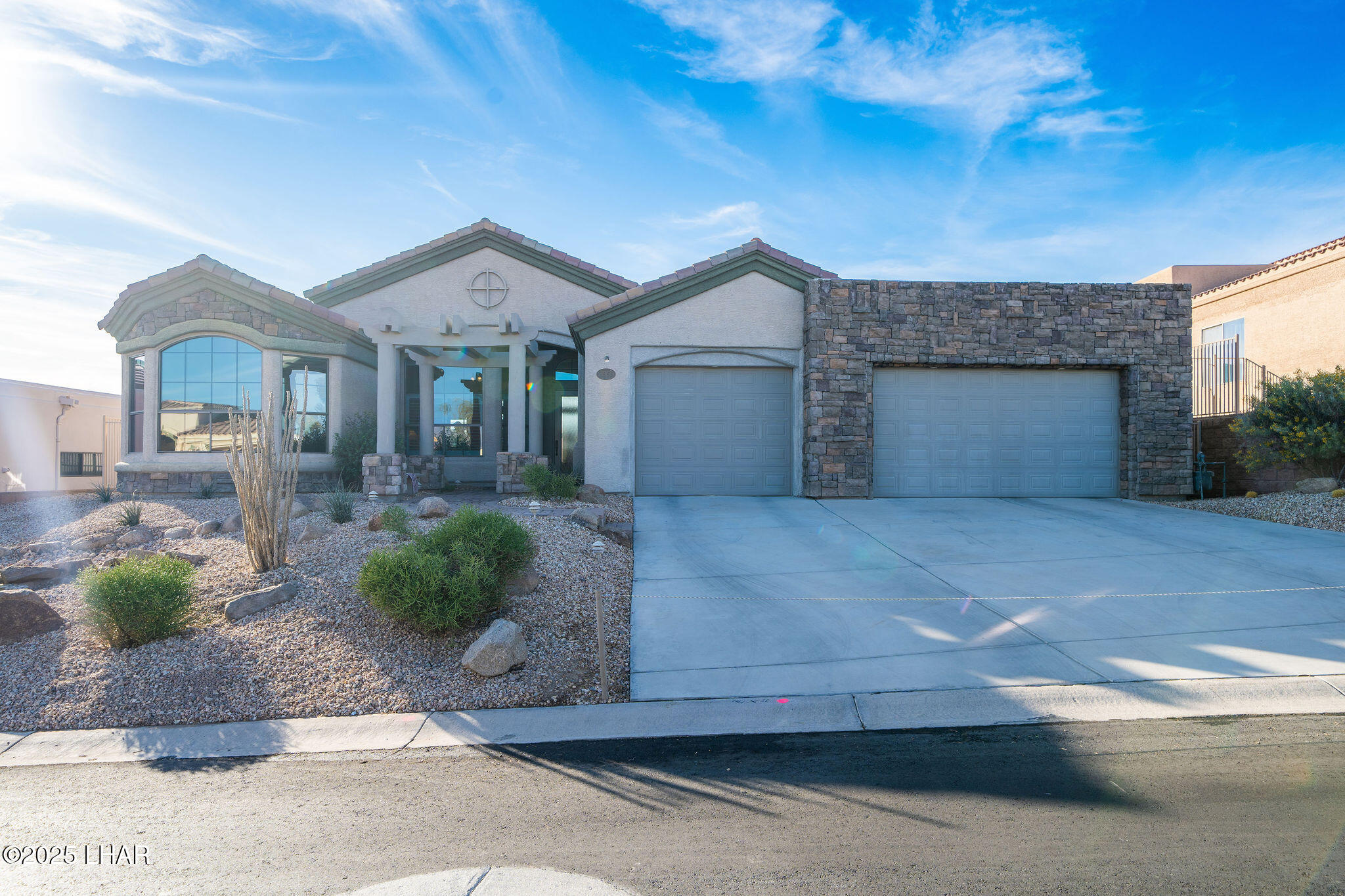 3553 North Swilican Bridge Road Lake Havasu City, AZ 86404 - Photo 85 of 104 a front view of a house with a yard