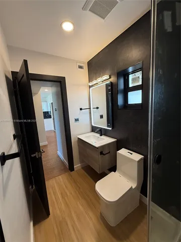 $1,850 | 512 Northwest 2nd Avenue, Unit B, Hallandale Beach, FL 33009