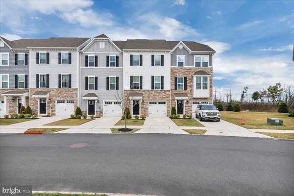 $3,000 | 83 Kohlmyer Drive, Pennsauken, NJ 08110