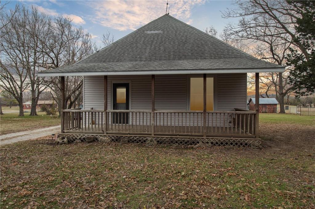 350 West Mound Road Fredonia, KS 66736 - Photo 2 of 27