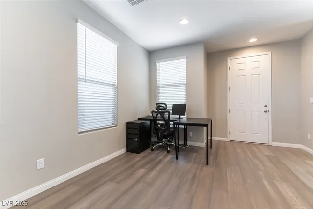 $465,000 | 11703 Emerald Lk Avenue, Las Vegas, NV 89138