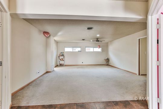 120 South Silver Ridge Street Ridgecrest, CA 93555 - Photo 31 of 35 a view of empty room
