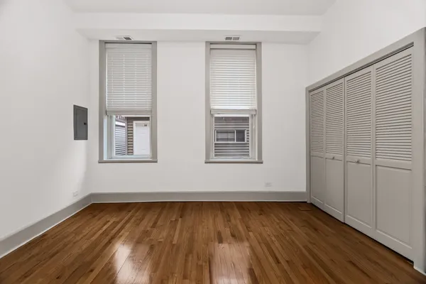 $3,550 | 2030 North Oakley Avenue, Unit 1F, Chicago, IL 60647