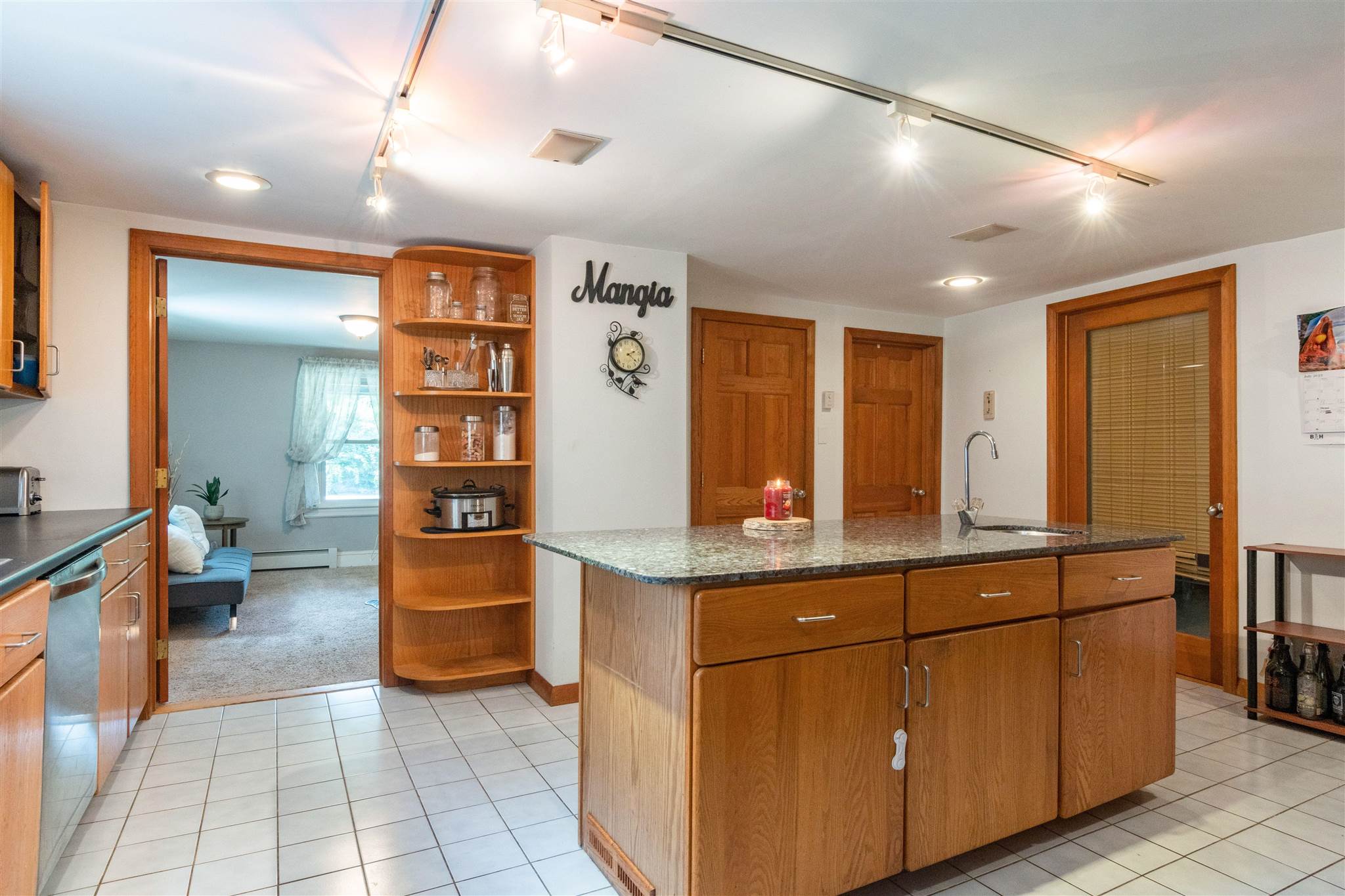 70 Windham Road Pelham, NH 03076 - Photo 9 of 32