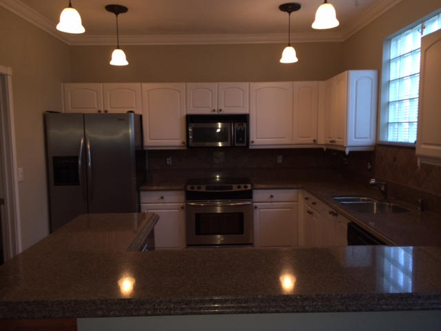 11149 Harbour Springs Circle Boca Raton, FL 33428 - Photo 8 of 21 kitchen