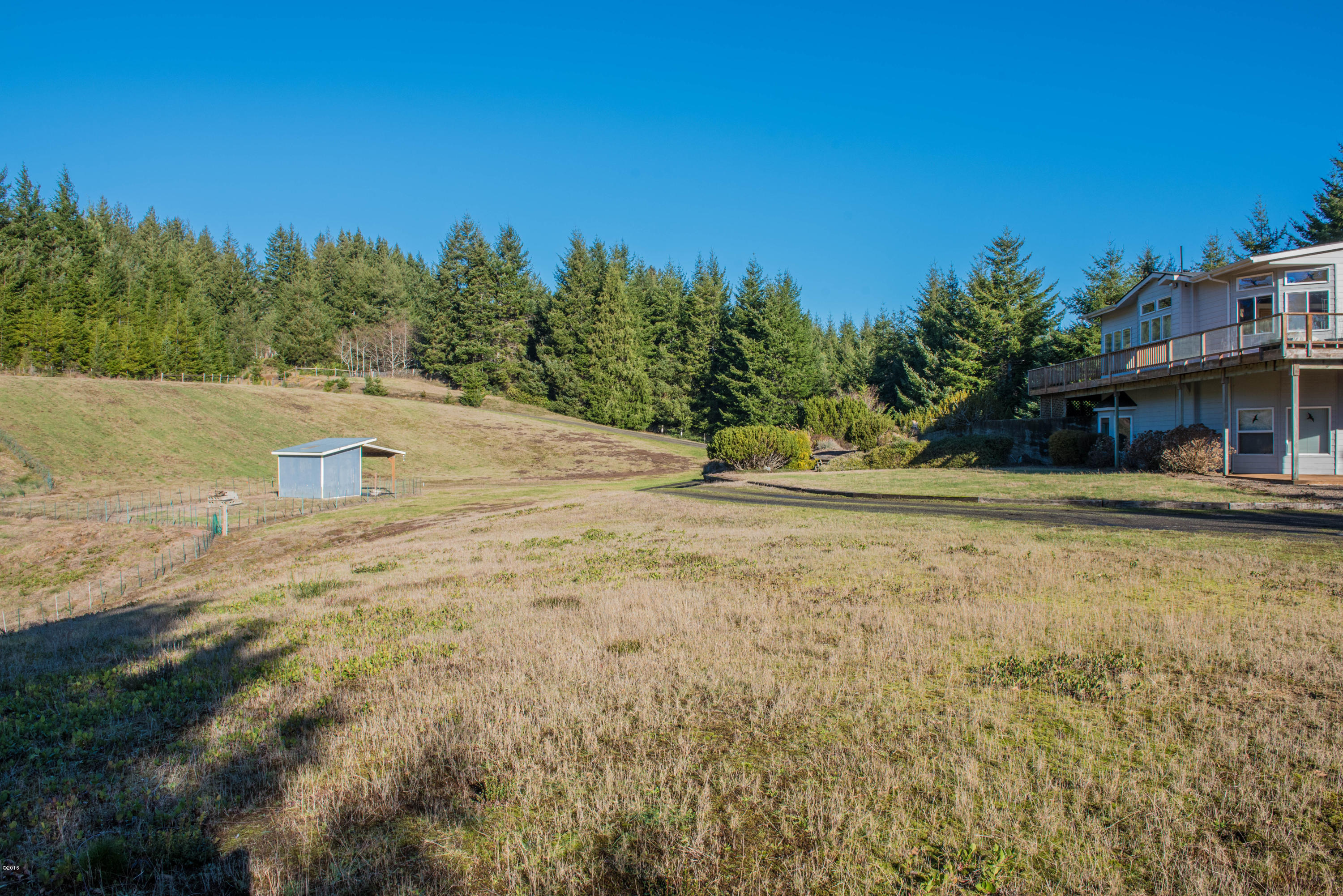 3564 North Bayview Road Waldport, OR 97394 - Photo 18 of 20 TIFF Image (64511)