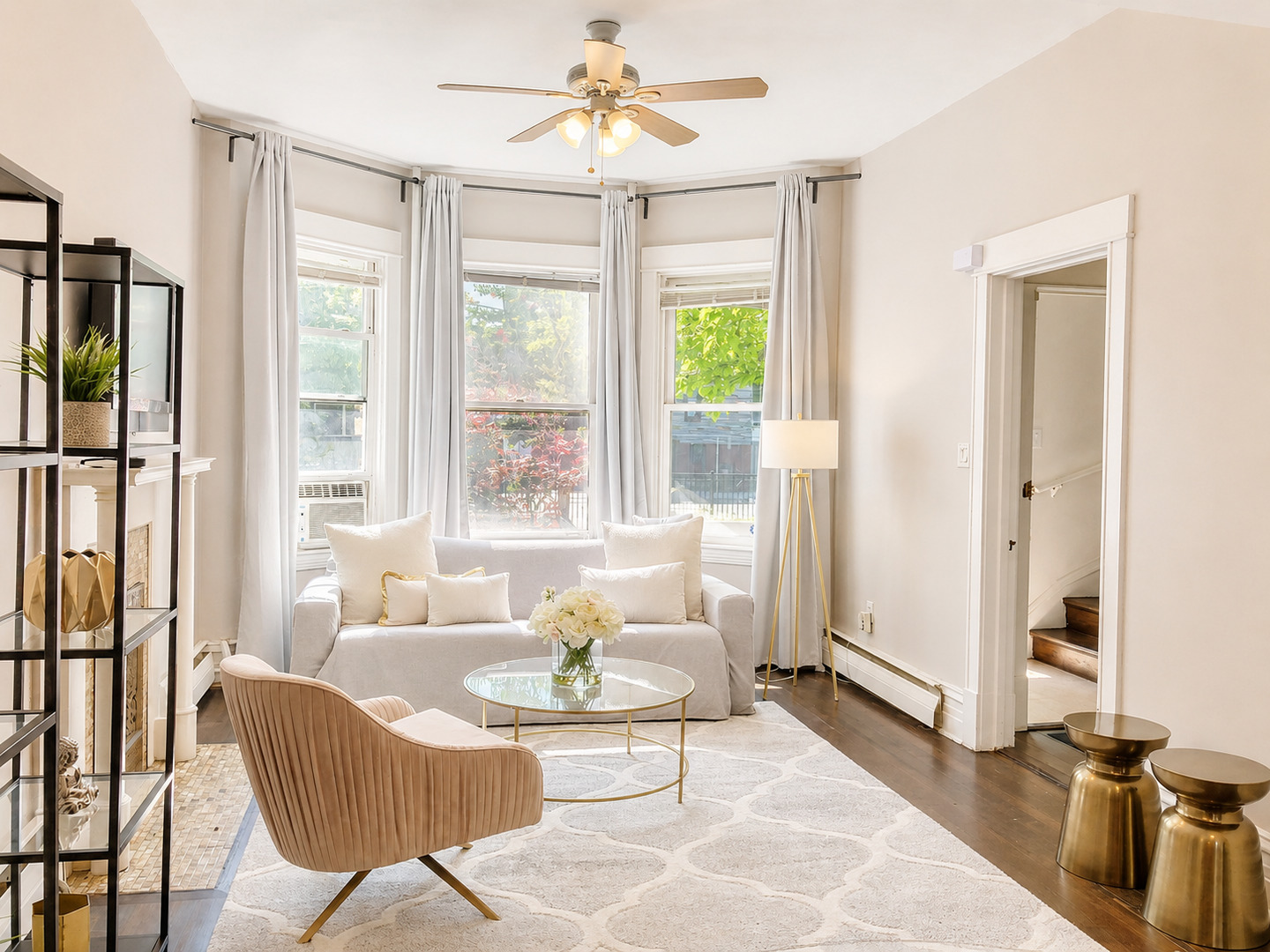 3749 North Seminary Avenue, Unit 1 Chicago, IL 60613 - Photo 4 of 25 a living room with furniture and a window