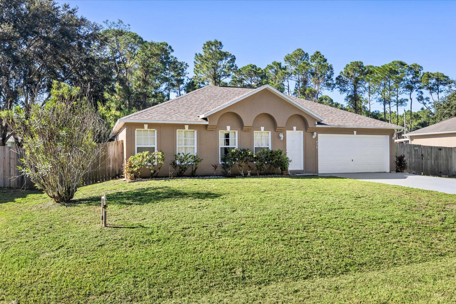 436 Hamer Road Southwest Palm Bay, FL 32908 - Photo 3 of 44 1000219856