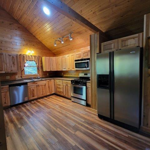 39 Back Settlement Road Mattawamkeag, ME 04459 - Photo 16 of 30 Great Room