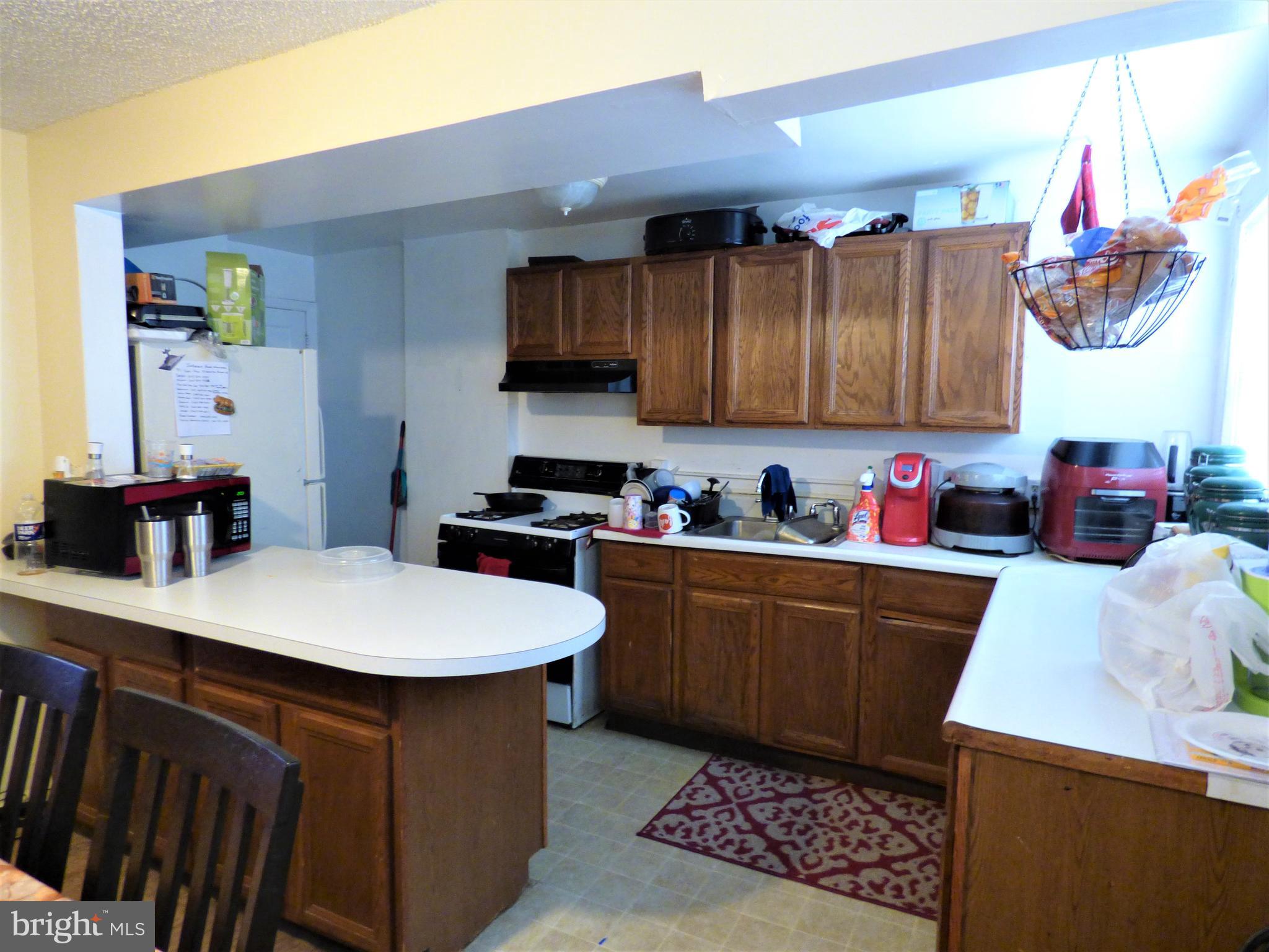 931 Grant Road Folcroft, PA 19032 - Photo 5 of 14 Kitchen