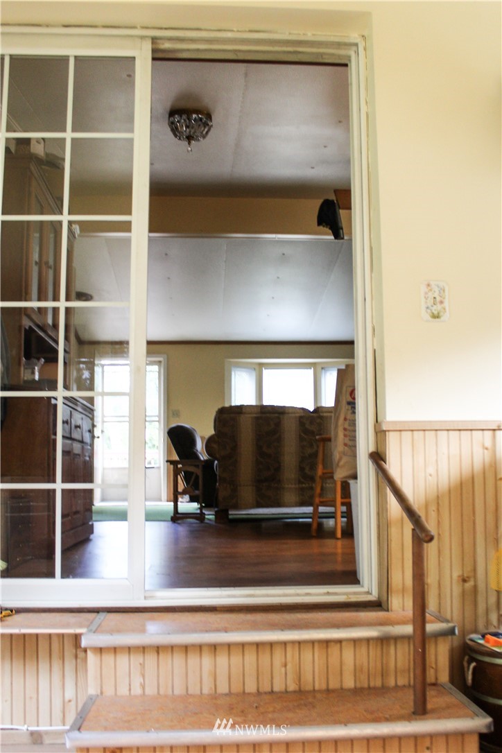 10032 168th Avenue Southwest Rochester, WA 98579 - Photo 14 of 25