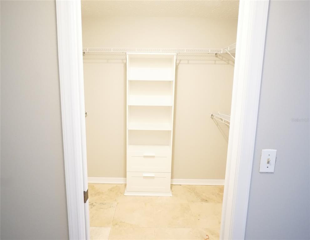 3807 Turkey Oak Drive Valrico, FL 33596 - Photo 18 of 44