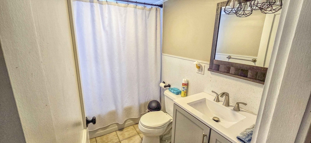 174 Slocum Road Dartmouth, MA 02747 - Photo 8 of 27