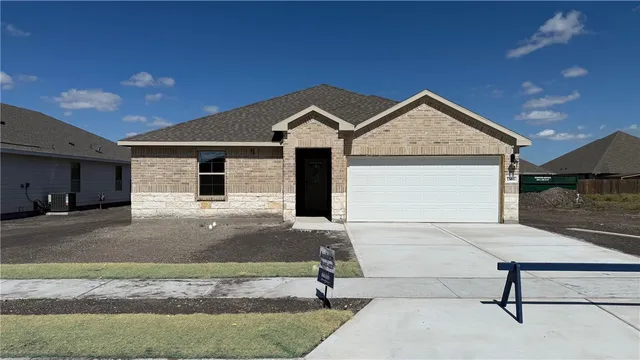 $305,765 | 1366 Connie Scott Drive, Corpus Christi, TX 78415
