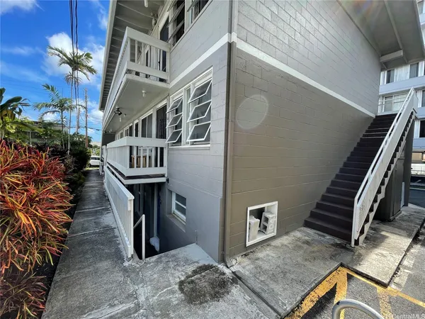 $1,295 | 1508 Kewalo Street, Unit 103A, Honolulu, HI 96822