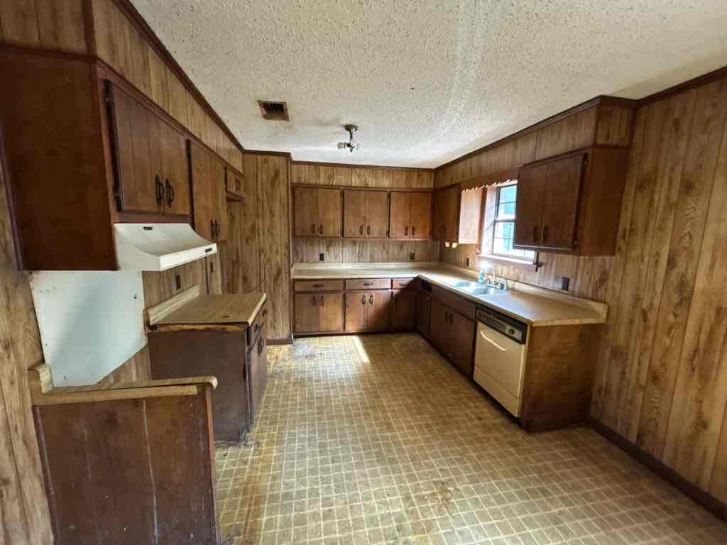 690 New Temple Road Southwest Fulton, MS 38843 - Photo 4 of 14 Gallery Image 4