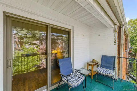 $234,000 | 51 Fieldstone Drive, Unit 83, Hartsdale, NY 10530