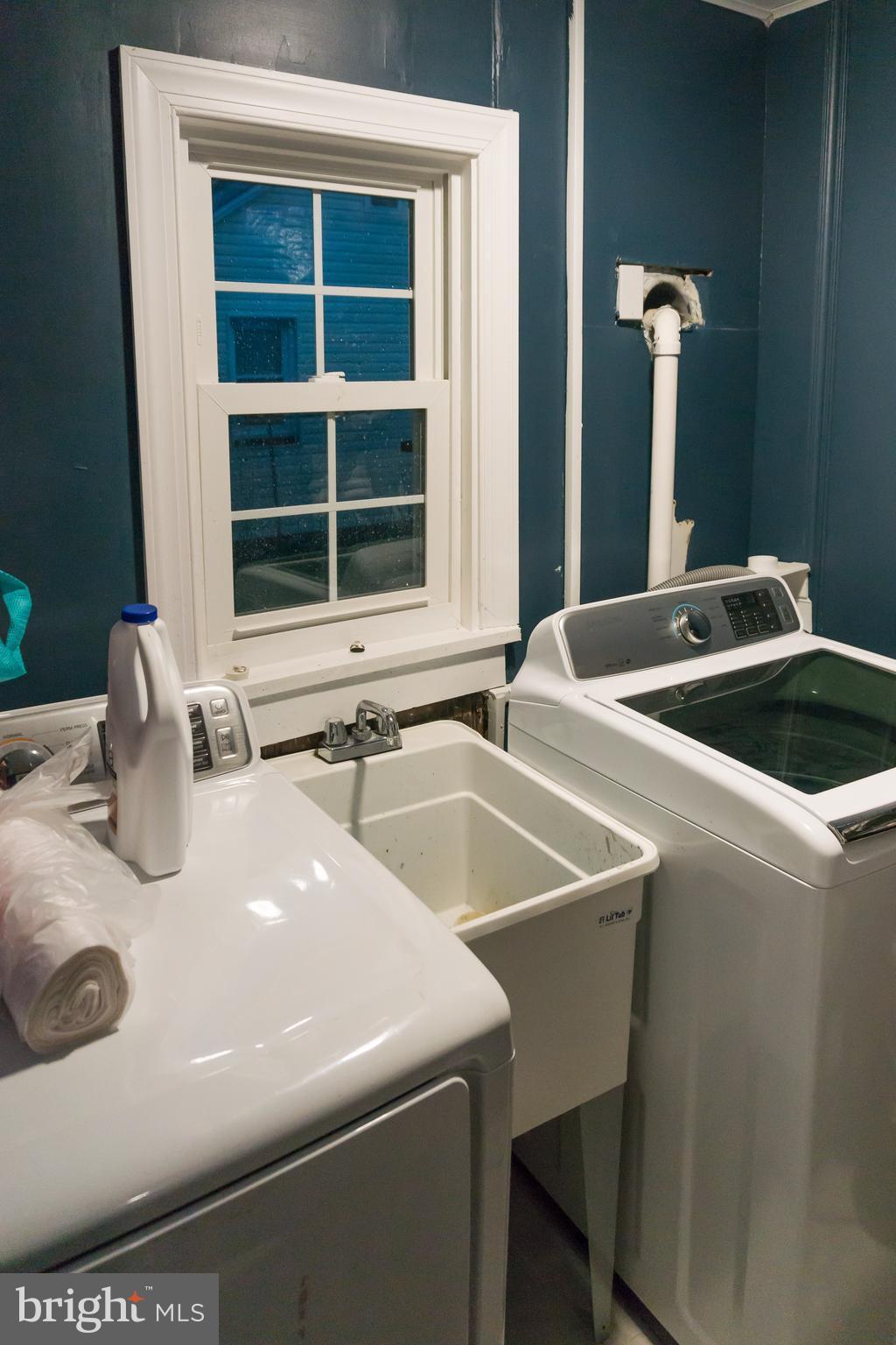 9504 Temple Hill Road Clinton, MD 20735 - Photo 17 of 29 Interior (General)