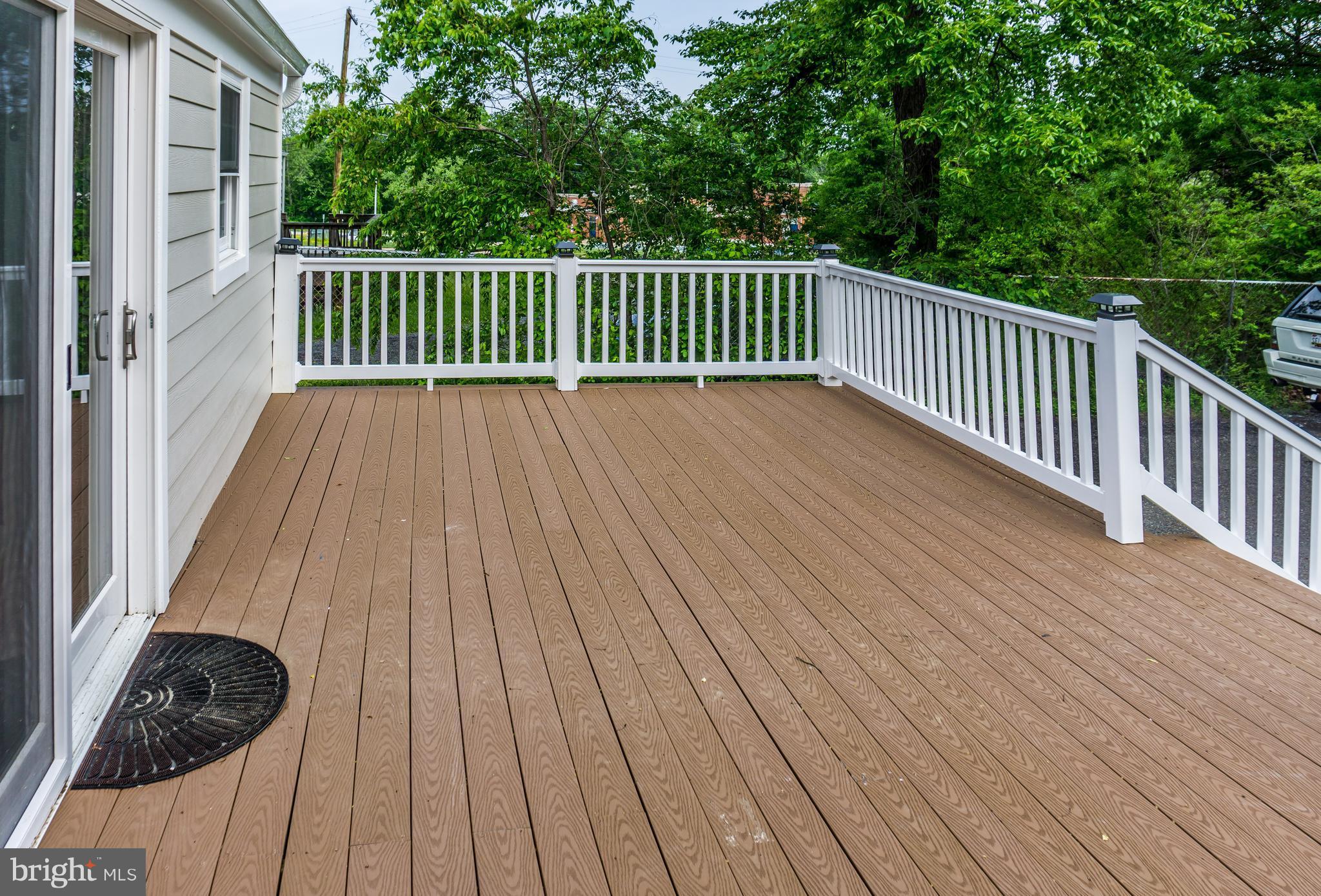 9504 Temple Hill Road Clinton, MD 20735 - Photo 22 of 29 Exterior (Rear)