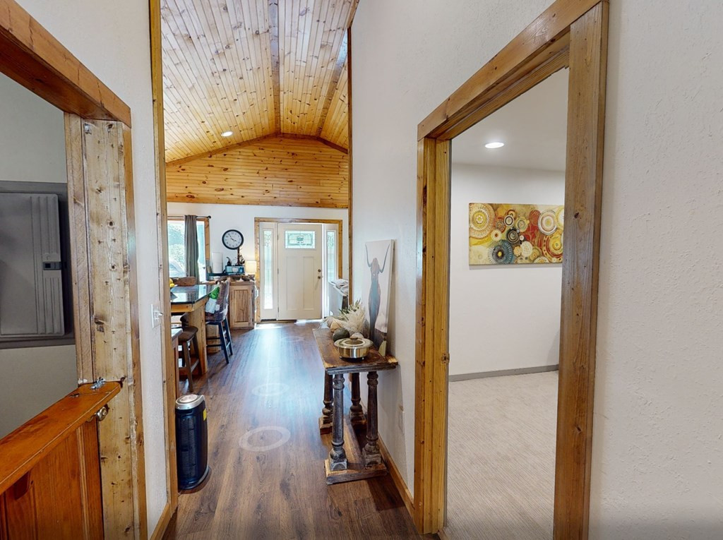 2555 Junaluska Road Andrews, NC 28901 - Photo 9 of 33