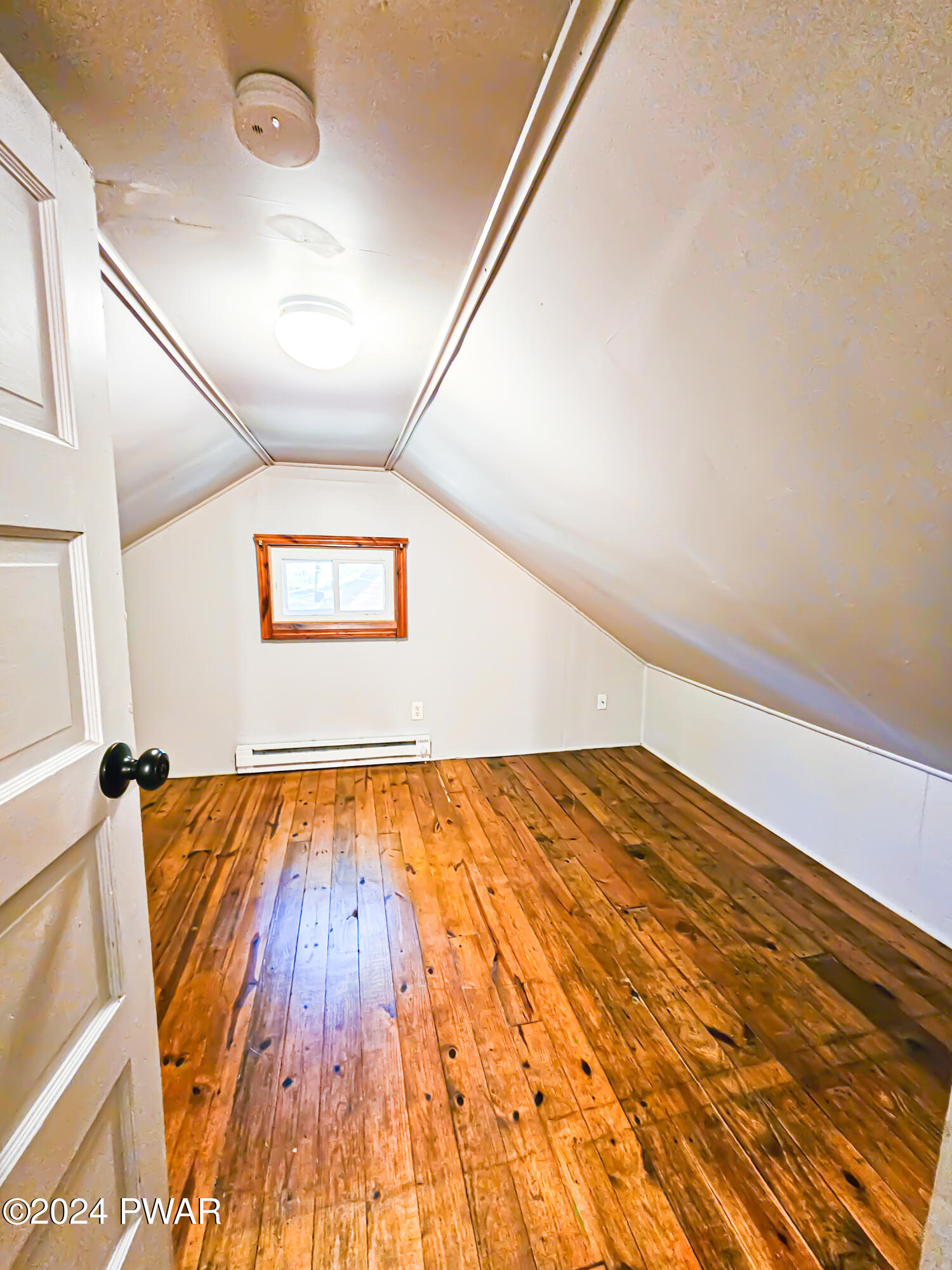 131 East Balsam Road Greentown, PA 18426 - Photo 34 of 48 20241017_141521