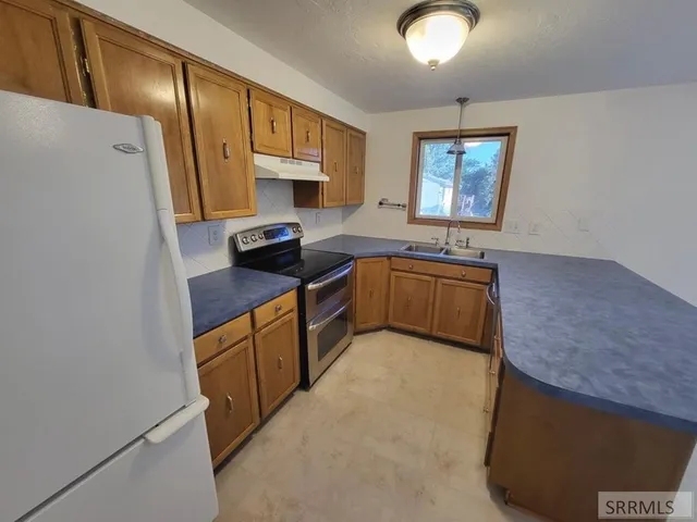 $349,000 | 1615 Parkwood Street, Idaho Falls, ID 83401