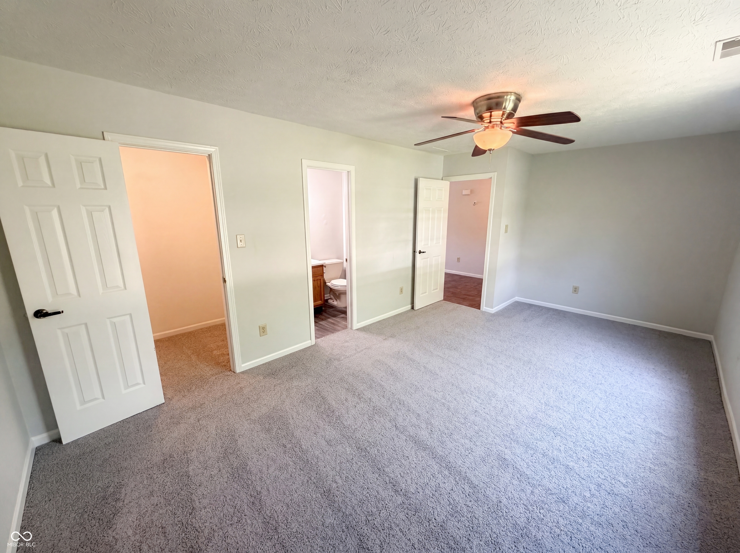 12948 Shandon Lane Fishers, IN 46038 - Photo 4 of 19