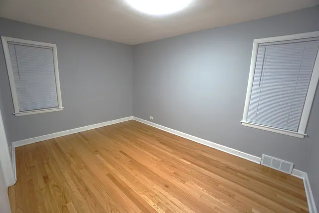 $334,900 | 10050 South Fairfield Avenue, Chicago, IL 60655