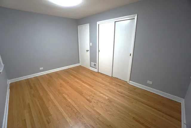 $334,900 | 10050 South Fairfield Avenue, Chicago, IL 60655