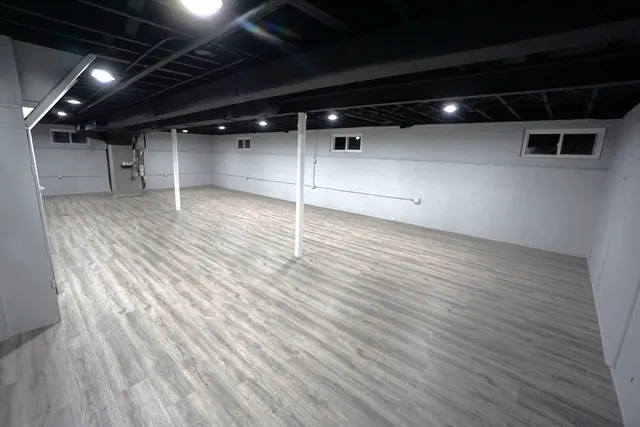 $334,900 | 10050 South Fairfield Avenue, Chicago, IL 60655