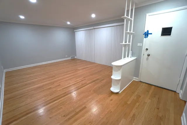 $334,900 | 10050 South Fairfield Avenue, Chicago, IL 60655