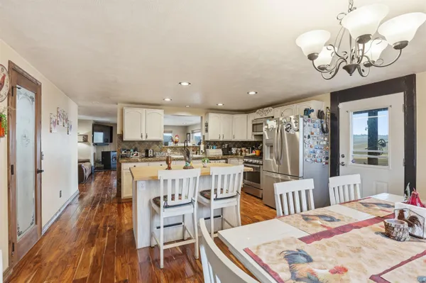 $799,000 | 26323 North Madison Road, Chattaroy, WA 99003