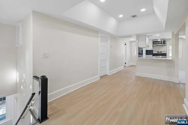 $3,100 | 101 Southern Parkway, Unit 2, Ridgewood, NJ 07450