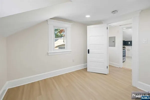 $3,100 | 101 Southern Parkway, Unit 2, Ridgewood, NJ 07450