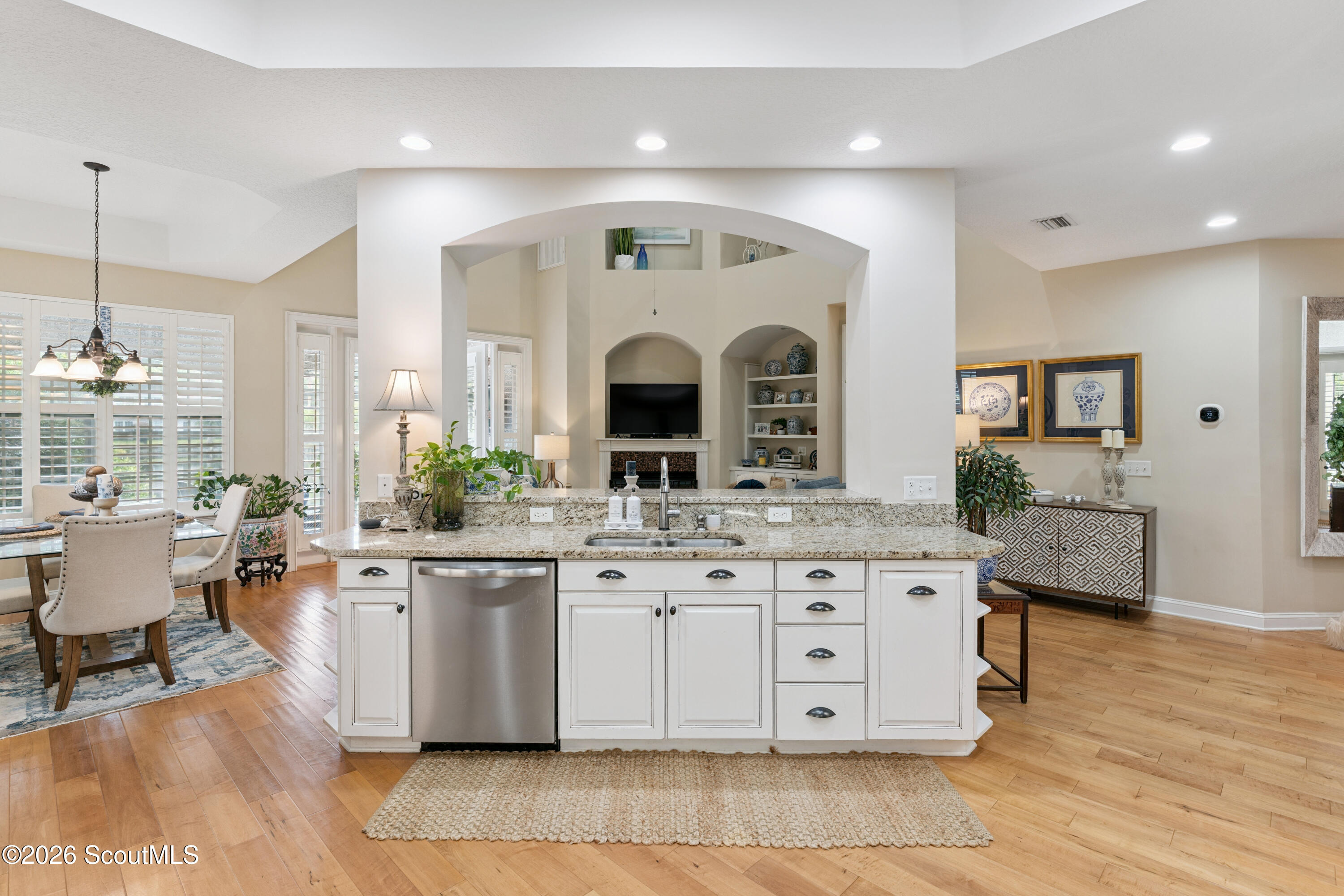 548 Fox Run Circle Brunswick, GA 31525 - Photo 11 of 39 DSC07856