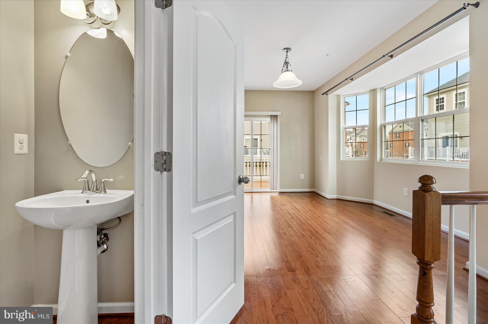 7715 Longbottom Road Elkridge, MD 21075 - Photo 15 of 35 Bath