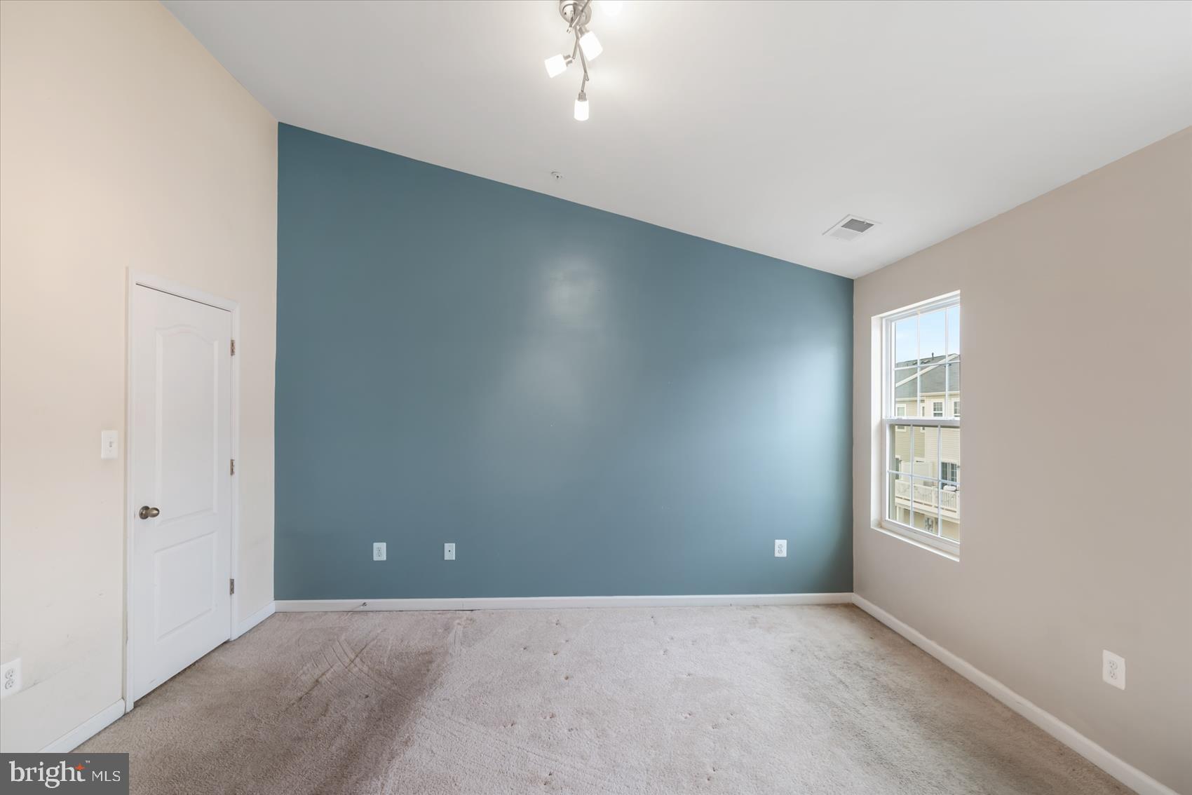 7715 Longbottom Road Elkridge, MD 21075 - Photo 31 of 35 Bedroom