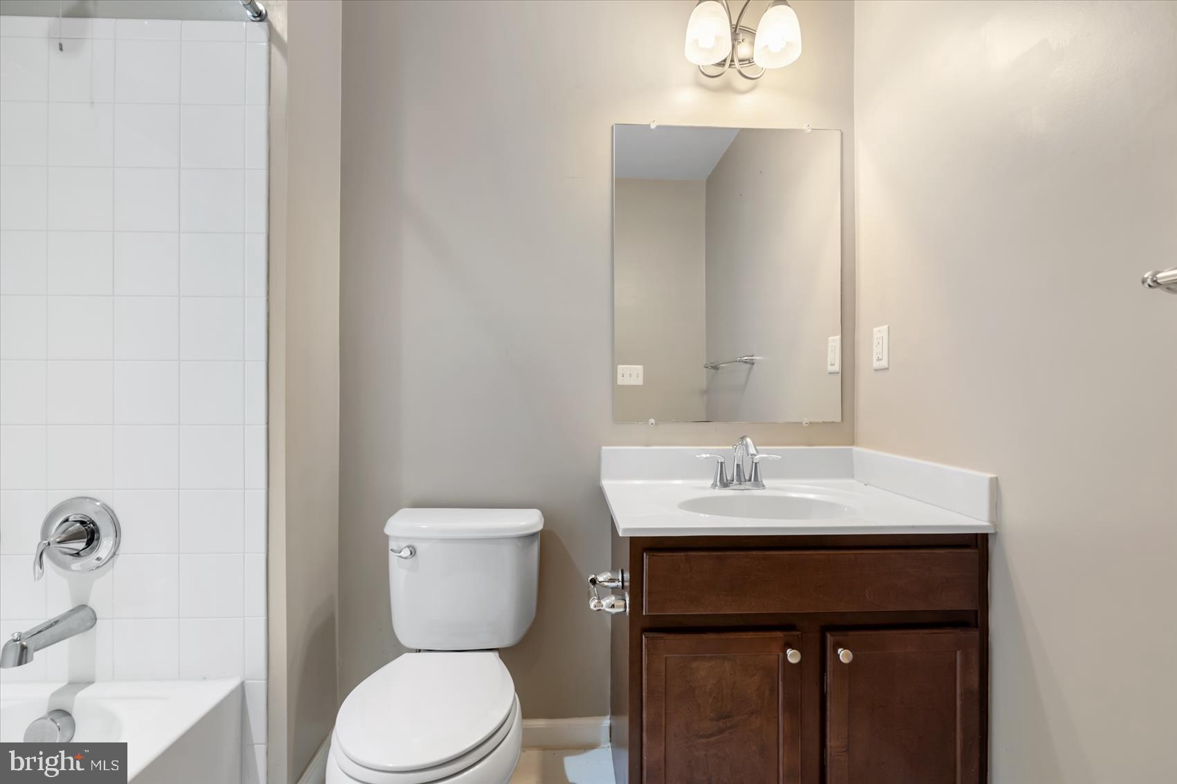 7715 Longbottom Road Elkridge, MD 21075 - Photo 32 of 35 Full bath