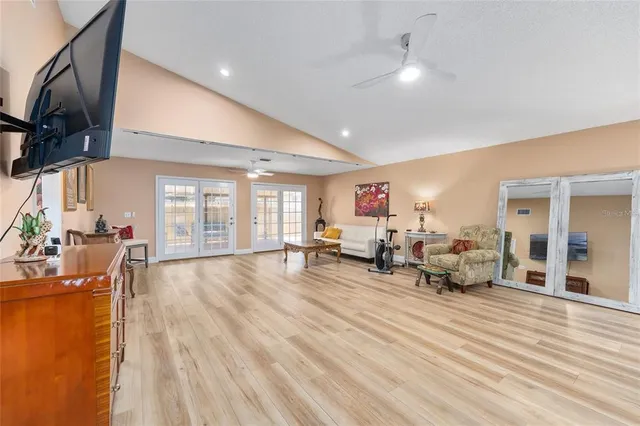 $209,900 | 5032 Southeast 107th Place, Belleview, FL 34420