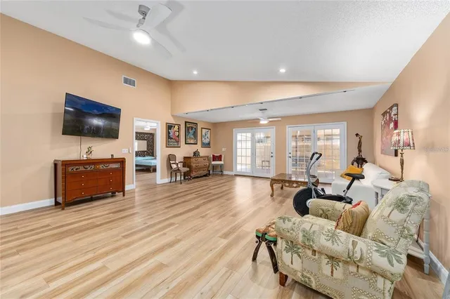 $209,900 | 5032 Southeast 107th Place, Belleview, FL 34420