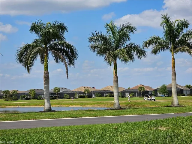 $263,900 | 6058 National Blvd Avenue, Unit 316, Immokalee, FL 34142