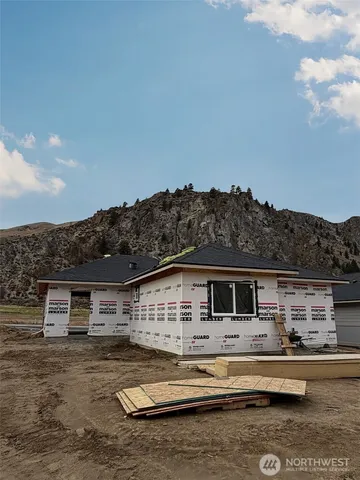 front view of house with a ocean view