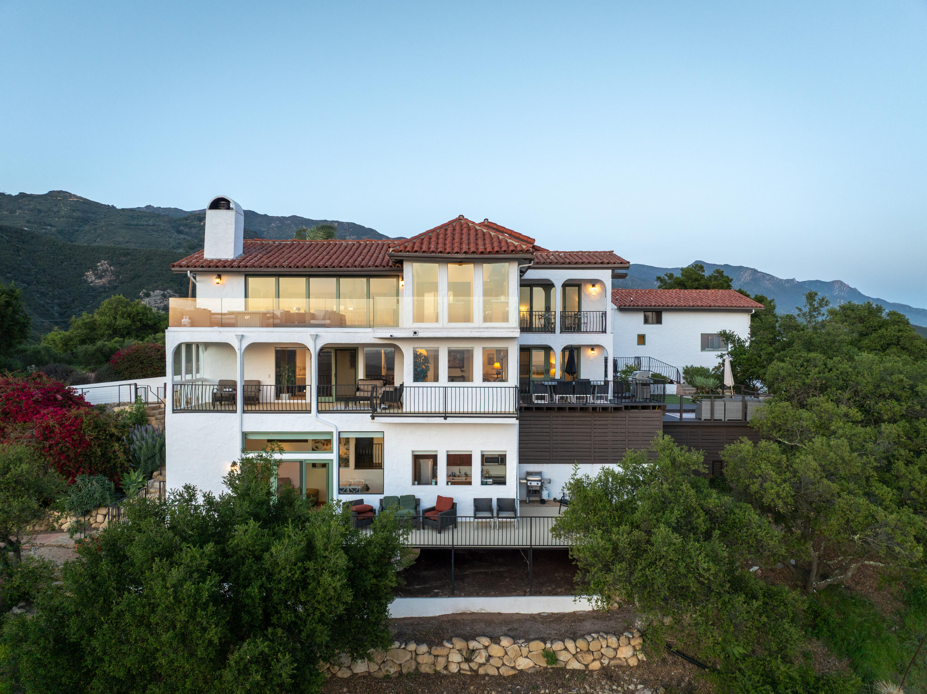 2081 North San Marcos Road Santa Barbara, CA 93111 - Photo 2 of 43 S Facing